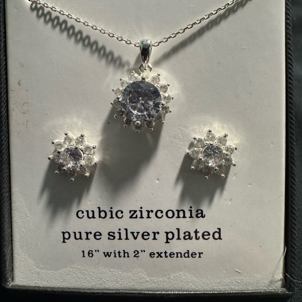 Cubic Zirconia Pure Silver Plated Jewelry Set